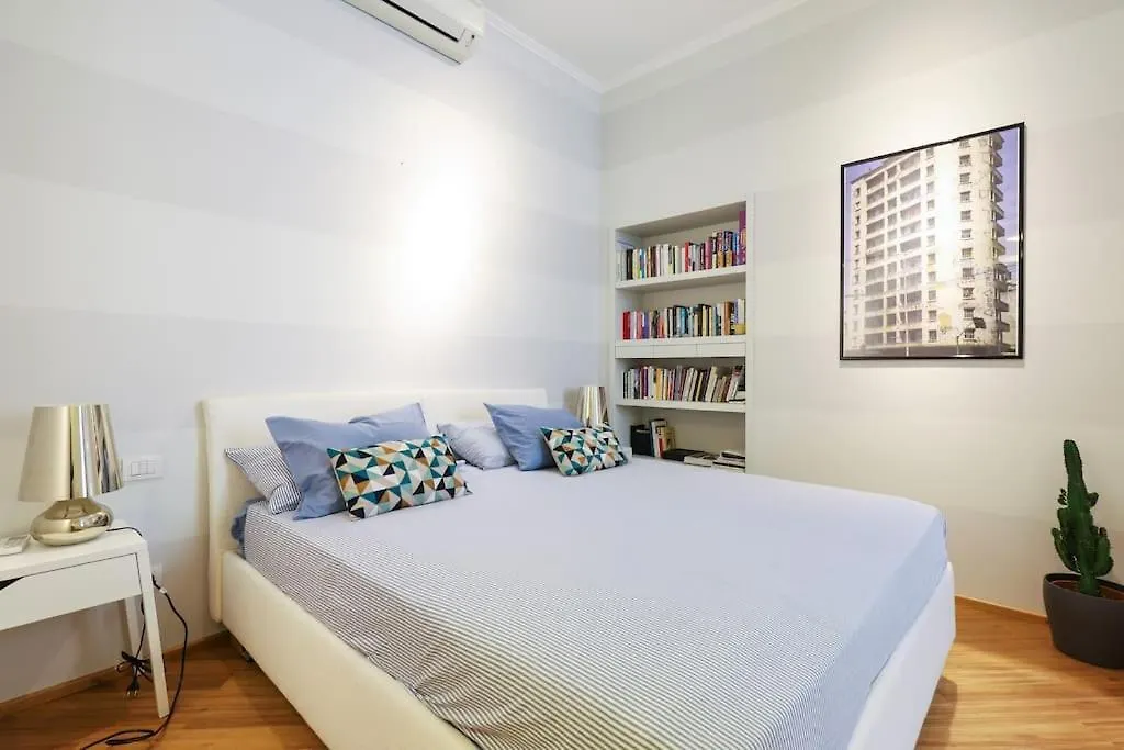 Real Jewel Next To Cenacolo And Cadorna Station Appartement Milaan